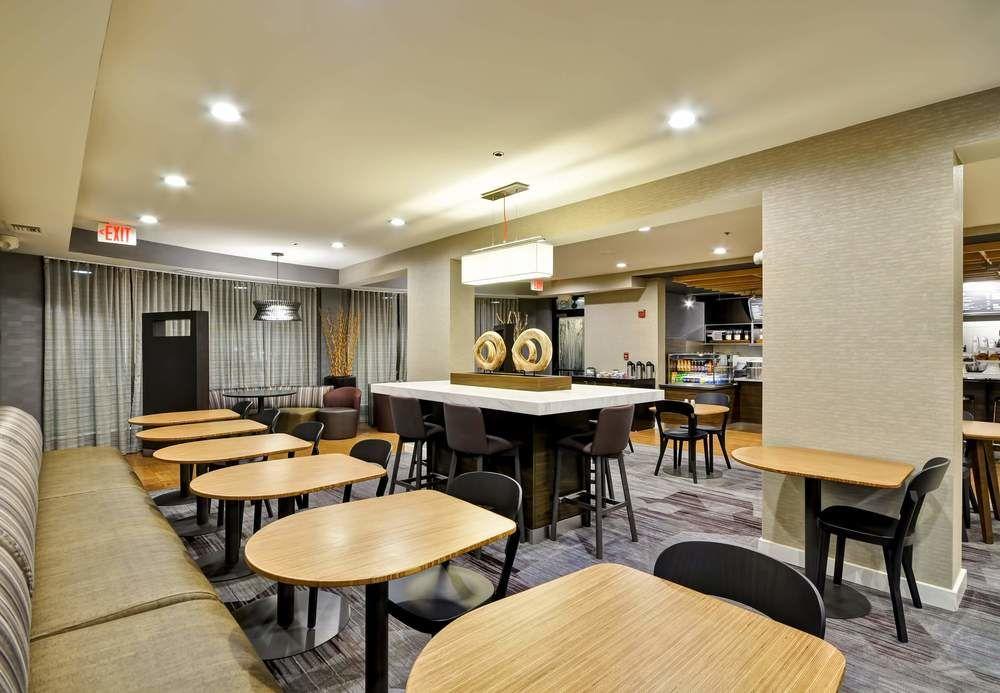 Courtyard By Marriott Jacksonville Airport/ Northeast Exterior foto
