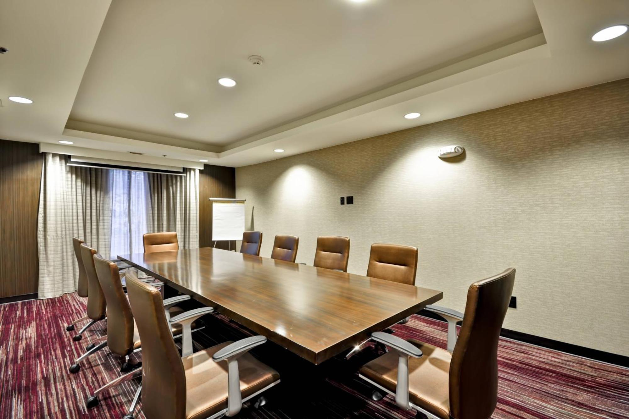 Courtyard By Marriott Jacksonville Airport/ Northeast Exterior foto