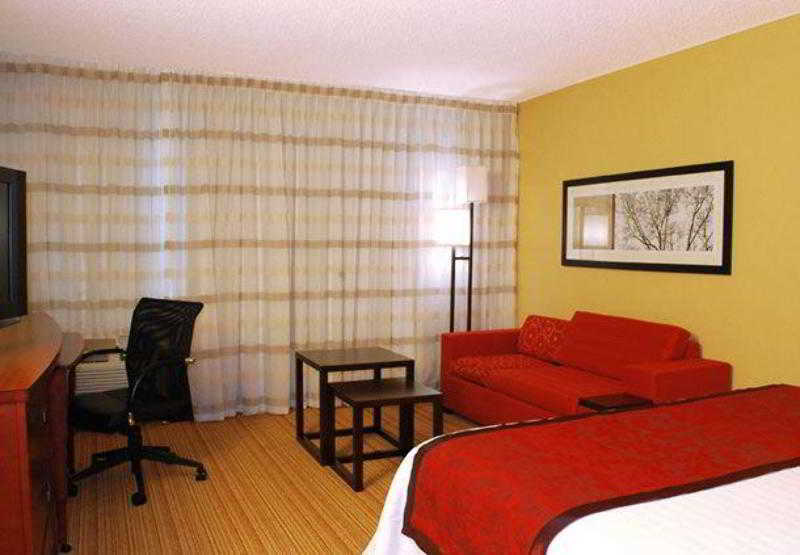 Courtyard By Marriott Jacksonville Airport/ Northeast Exterior foto